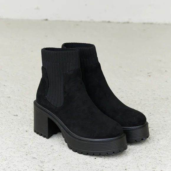 Strive For More Chunky Sole Sock Booties in Black - Picture 8 of 9